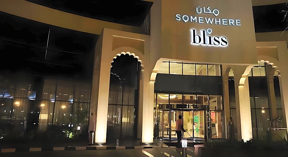 Somewhere Bliss Hotel