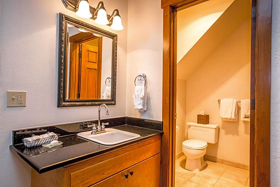 Kandahar Lodge at Whitefish Mountain Resort