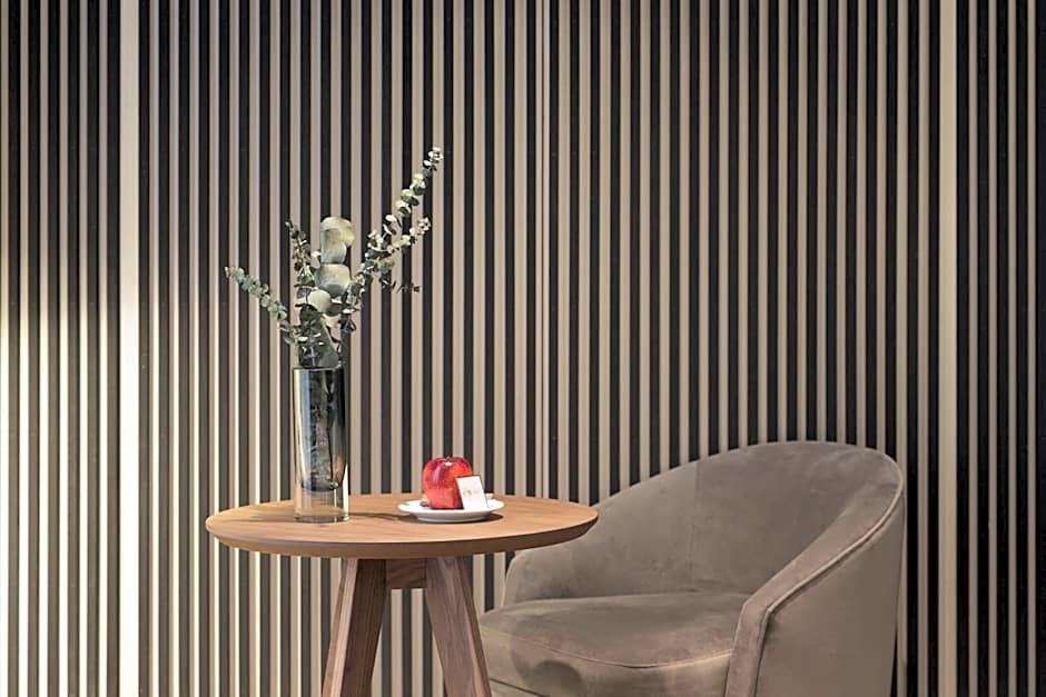 ICON Embassy by Petit Palace