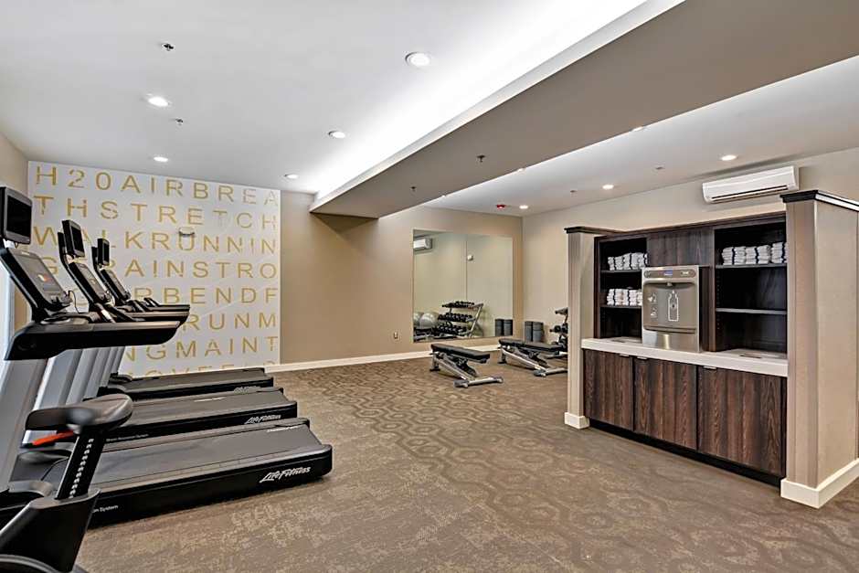 Residence Inn by Marriott Cleveland Airport/Middleburg Heights