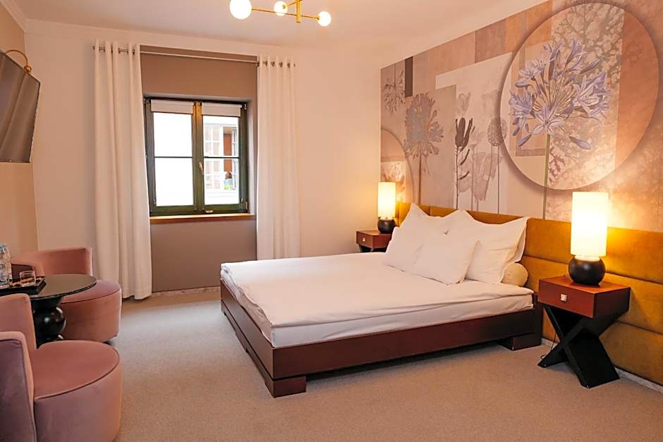 Vanilla Hotel
