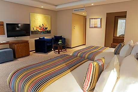 Presidential Suite with River View