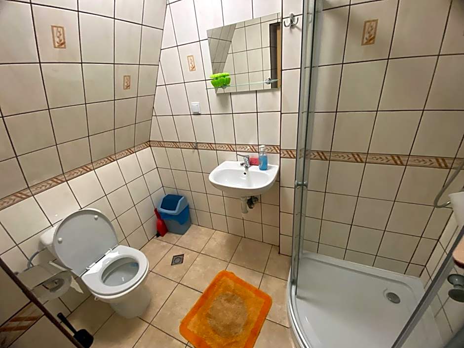 Wynajem Pokoi gościnnych Jaś i Małgosia