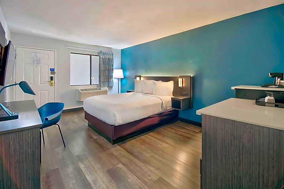 Studio 6 Suites Lawndale, CA South Bay