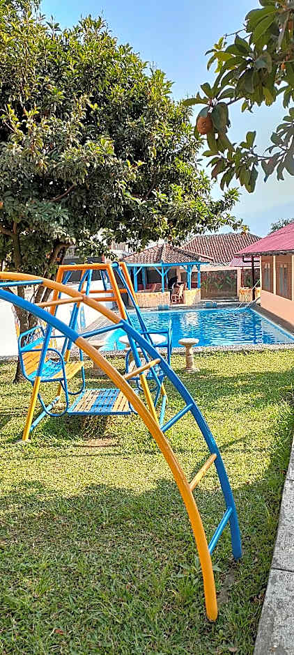 Villa Tunas Alam Mutiara