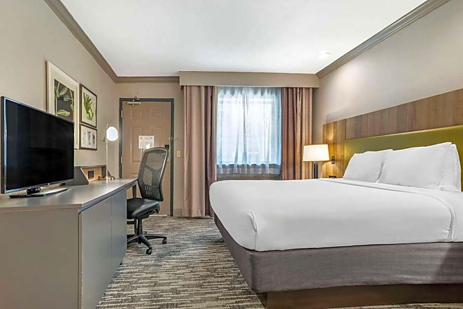 Country Inn & Suites by Radisson, Metairie (New Orleans), LA
