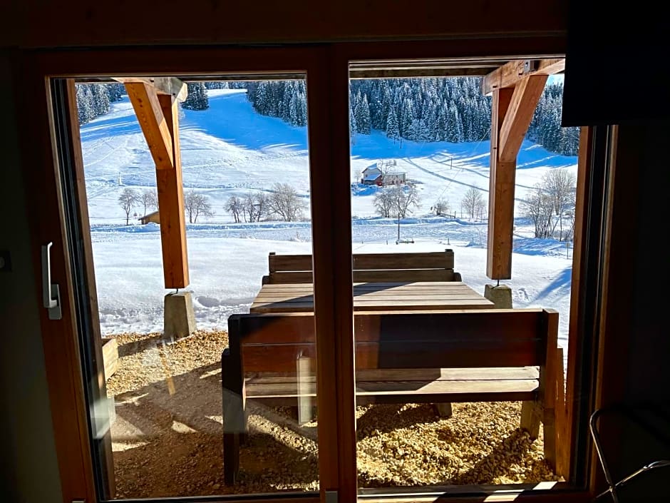 Gîte avec terrasse et belle vue - ChaletNelda com