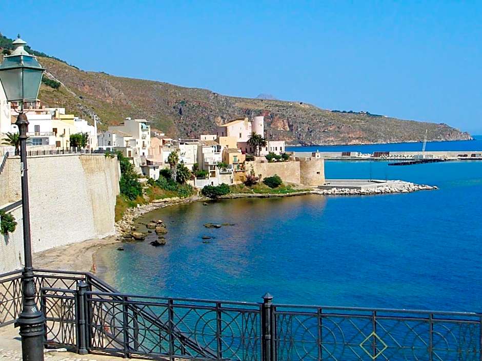 Luxmari hotel and spa