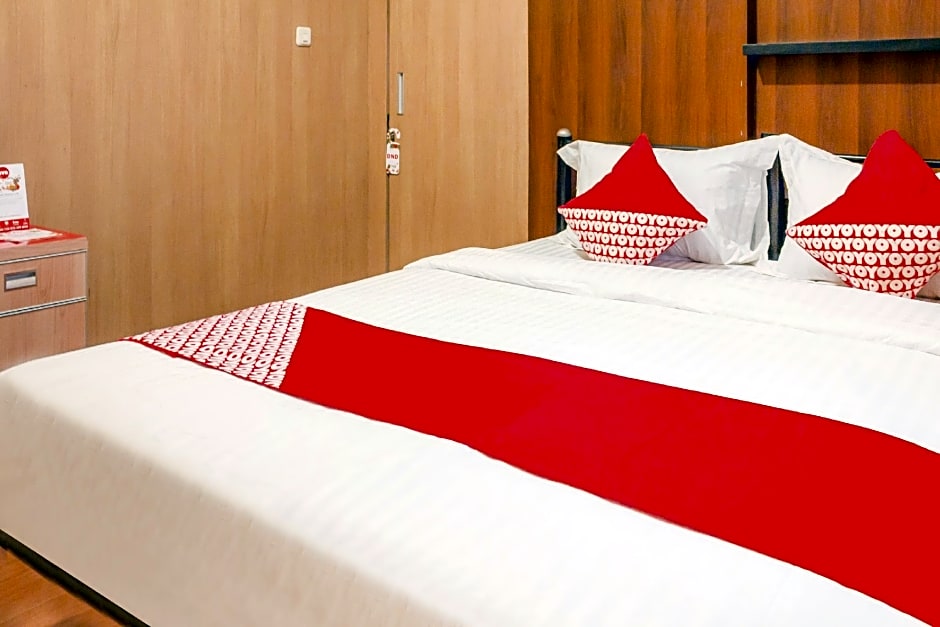 OYO 789 Pelangi Guest House