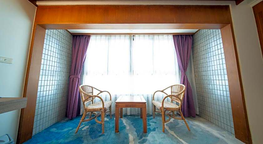 Foung Jia Hotel