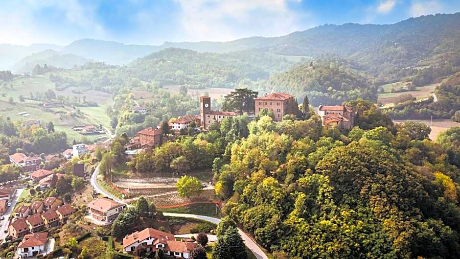 Castello di Casalborgone, Luxury Italian Castle Hotel