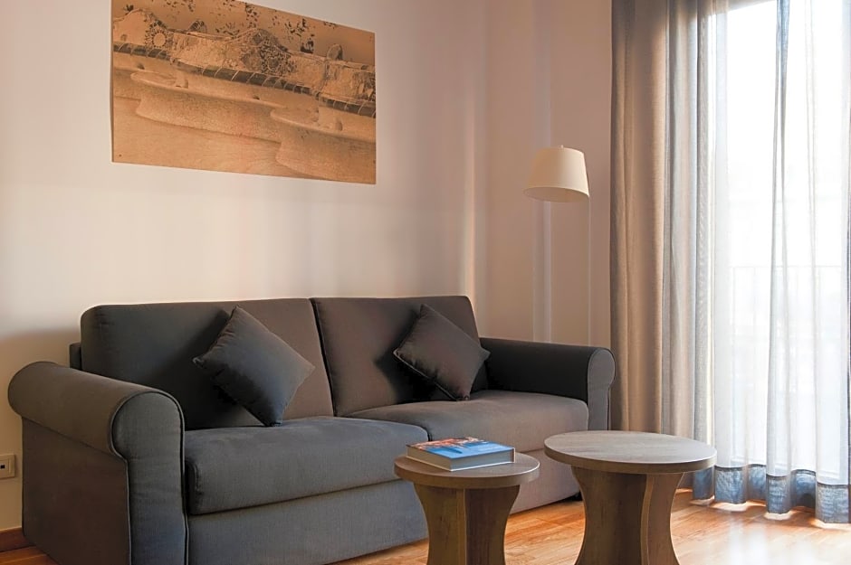 MH Apartments Gracia