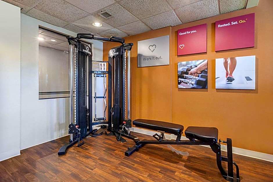 Comfort Suites Green Bay West