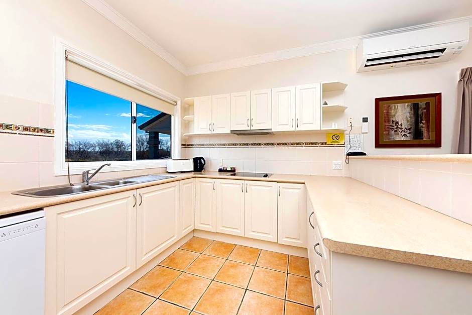 Meridian Beachside Apartments