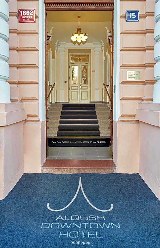 Alqush Downtown Hotel