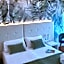 Hotel Eros