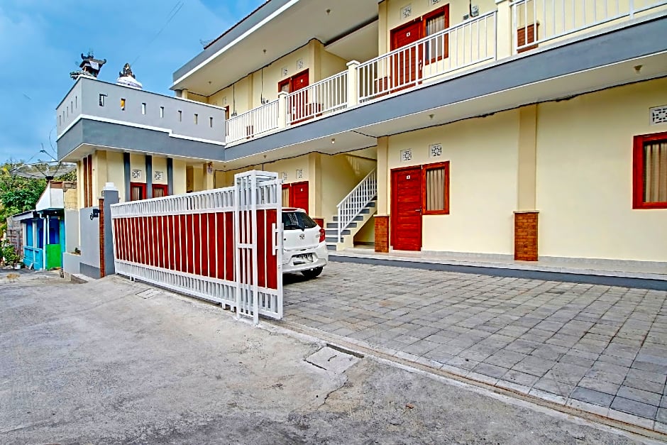 OYO 92952 Nirmala Guest House