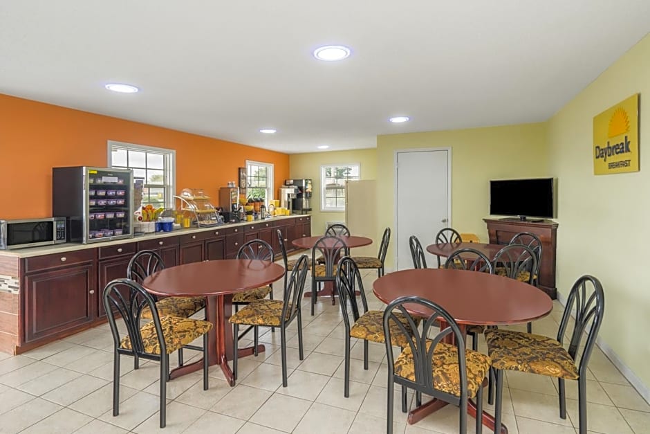 Days Inn by Wyndham Statesville