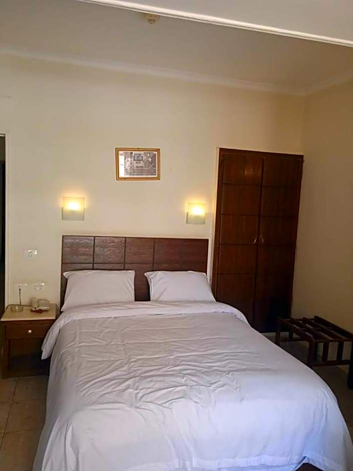 Regency Hotel