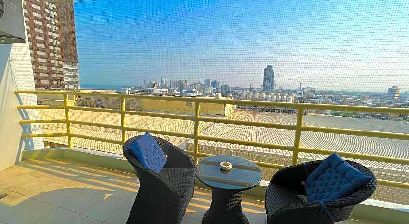 View Talay 6 by Pat 42