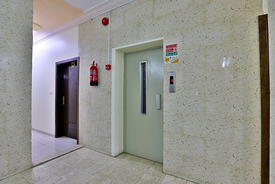 236 Al Wethenani Apartment