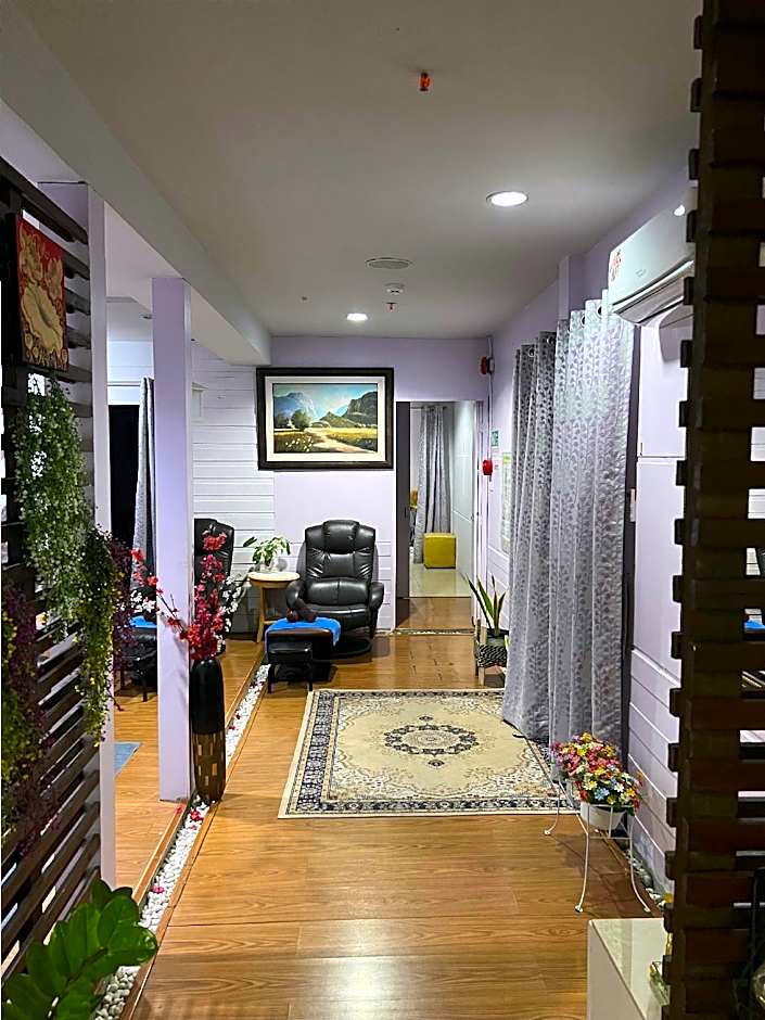 Mall Suites Hotel