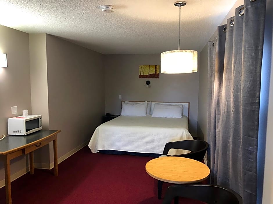 Voyageur Motel