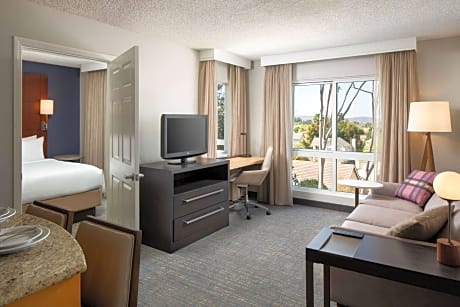 Sonesta ES Suites Carmel Mountain - San Diego