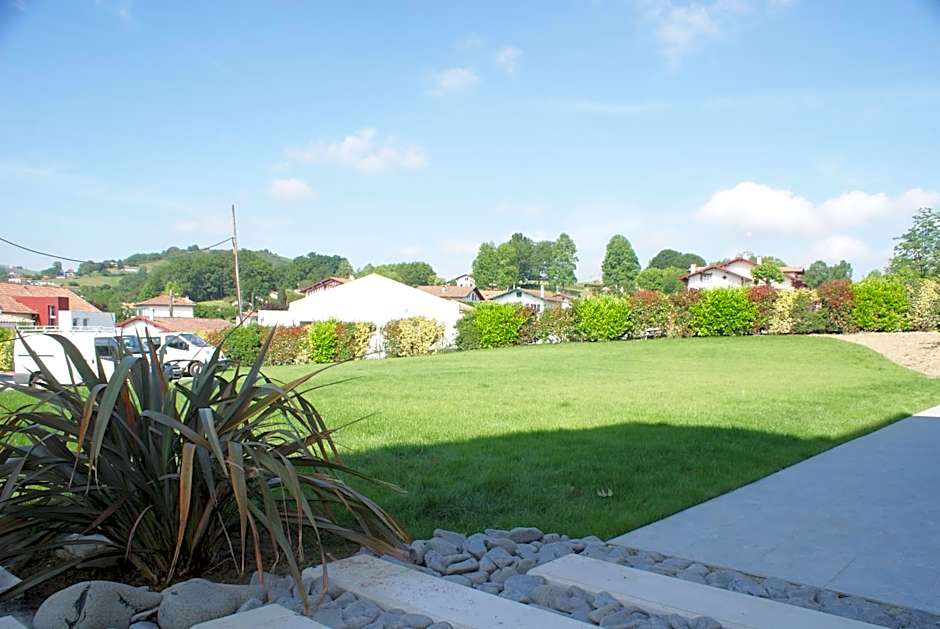 Hôtel Résidence Bergara