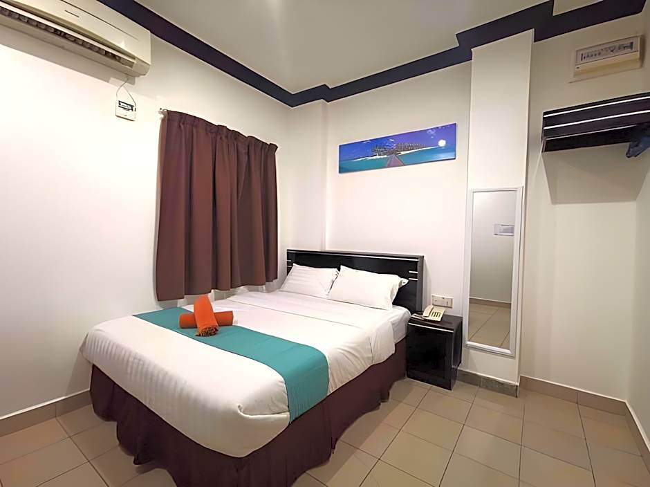 Hotel Tourist City Centre by HotSpot Essential