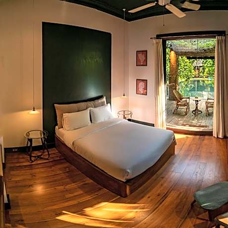 Suite with Pool View