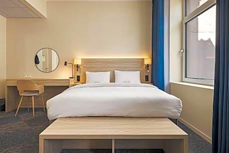 Deluxe Double Room with Extra Bed