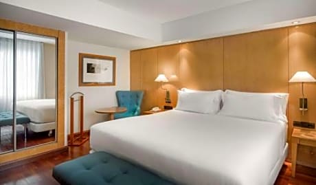 Standard Double or Twin Room with Extra bed (2 Adults + 1 Child)