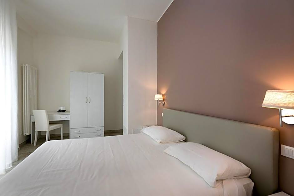 Hotel Saviola
