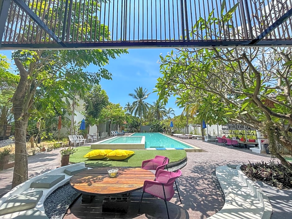 The Living Pool Villas