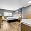 Days Inn by Wyndham La Crosse