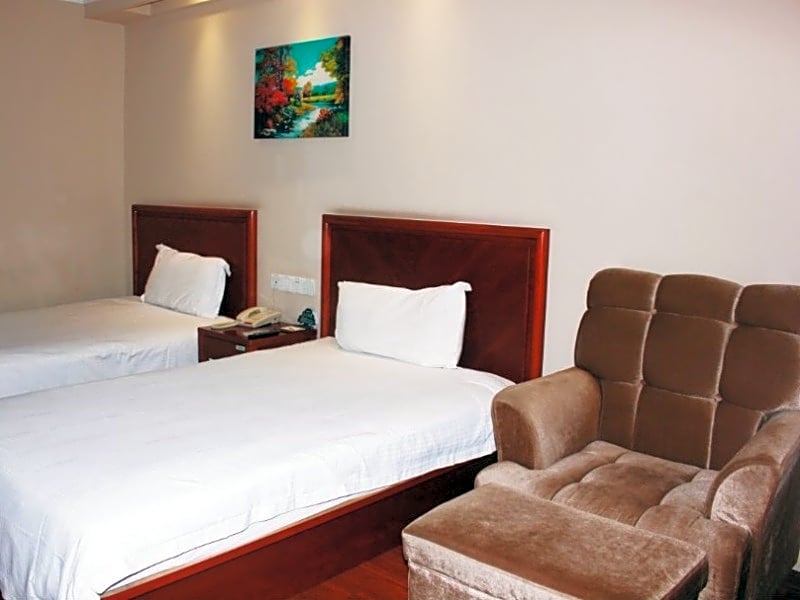 GreenTree Inn Xuzhou High Speed Railway Station Express Hotel