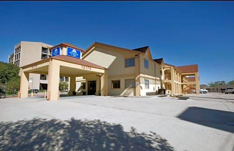 Americas Best Value Inn & Suites Houston Brookhollow NW