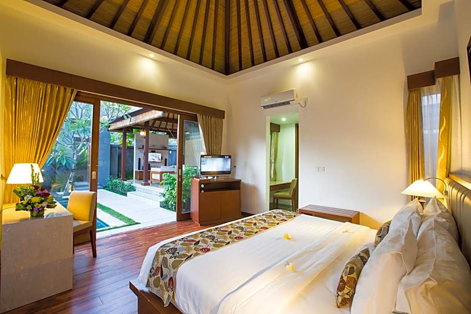 The Astari Villa and Residence