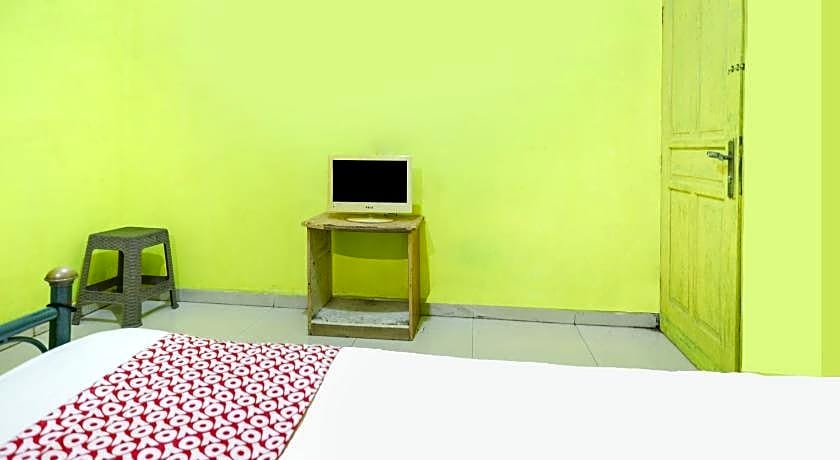 Hotel O Emes Jaya HomestayNearSamsung Electronic Indonesia PT