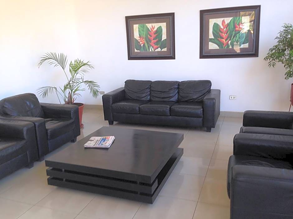 Hotel Brandts Ejecutivo Los Robles