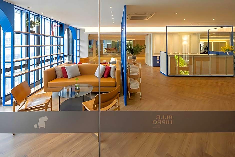 Blue Hippo Hotel