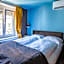 The Henry Self Check-In Guesthouse