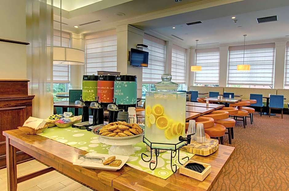 Hilton Garden Inn Norwalk