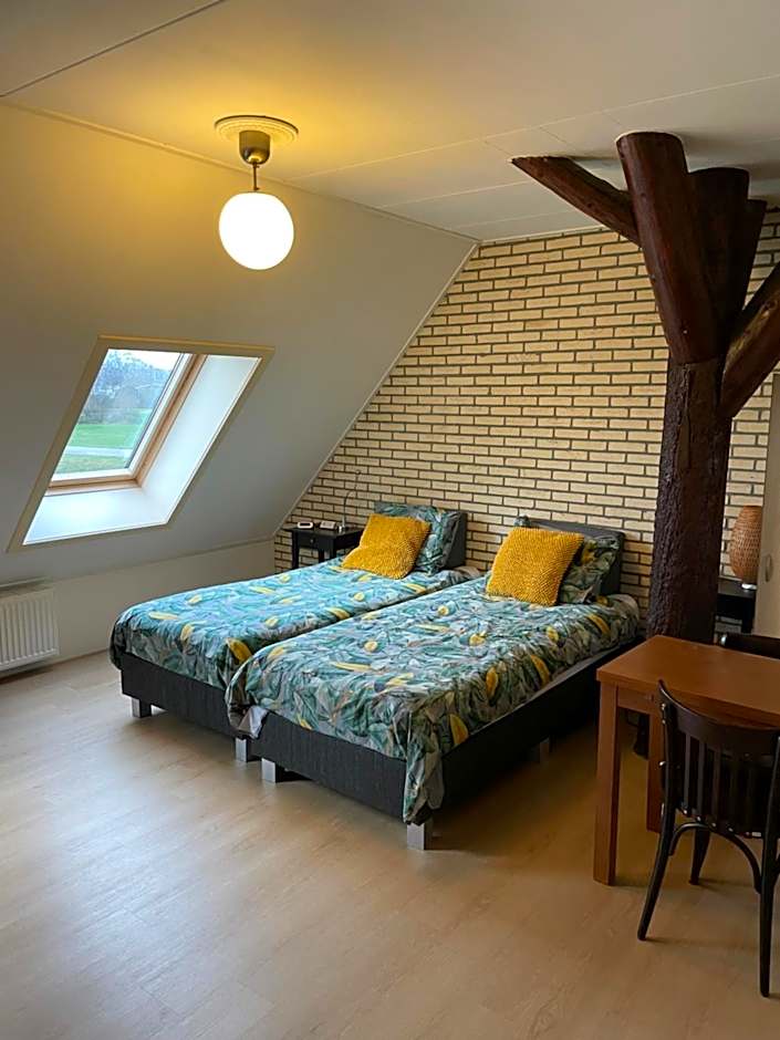 de Stjelp Pleats
