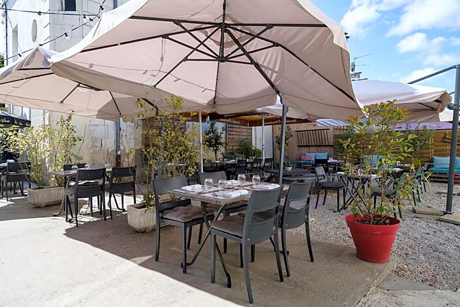 Logis Le Grand Hotel