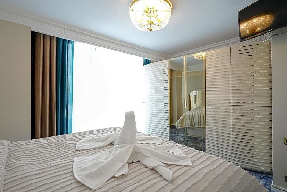W Regal Boutique Hotel&Spa