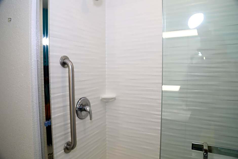 La Quinta Inn & Suites by Wyndham Montgomery