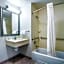 Quality Inn Parsons North
