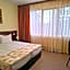 Elina Hotel